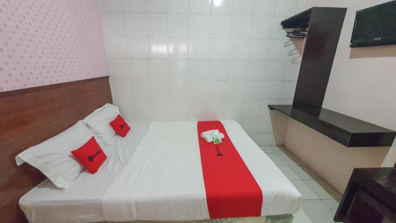Reddoorz At Pujon Malang Hotel Batu  Kültér fotó