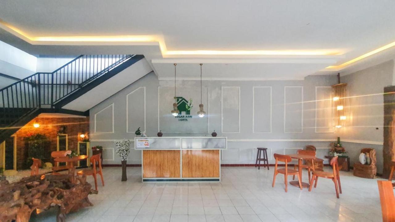 Reddoorz At Pujon Malang Hotel Batu  Kültér fotó